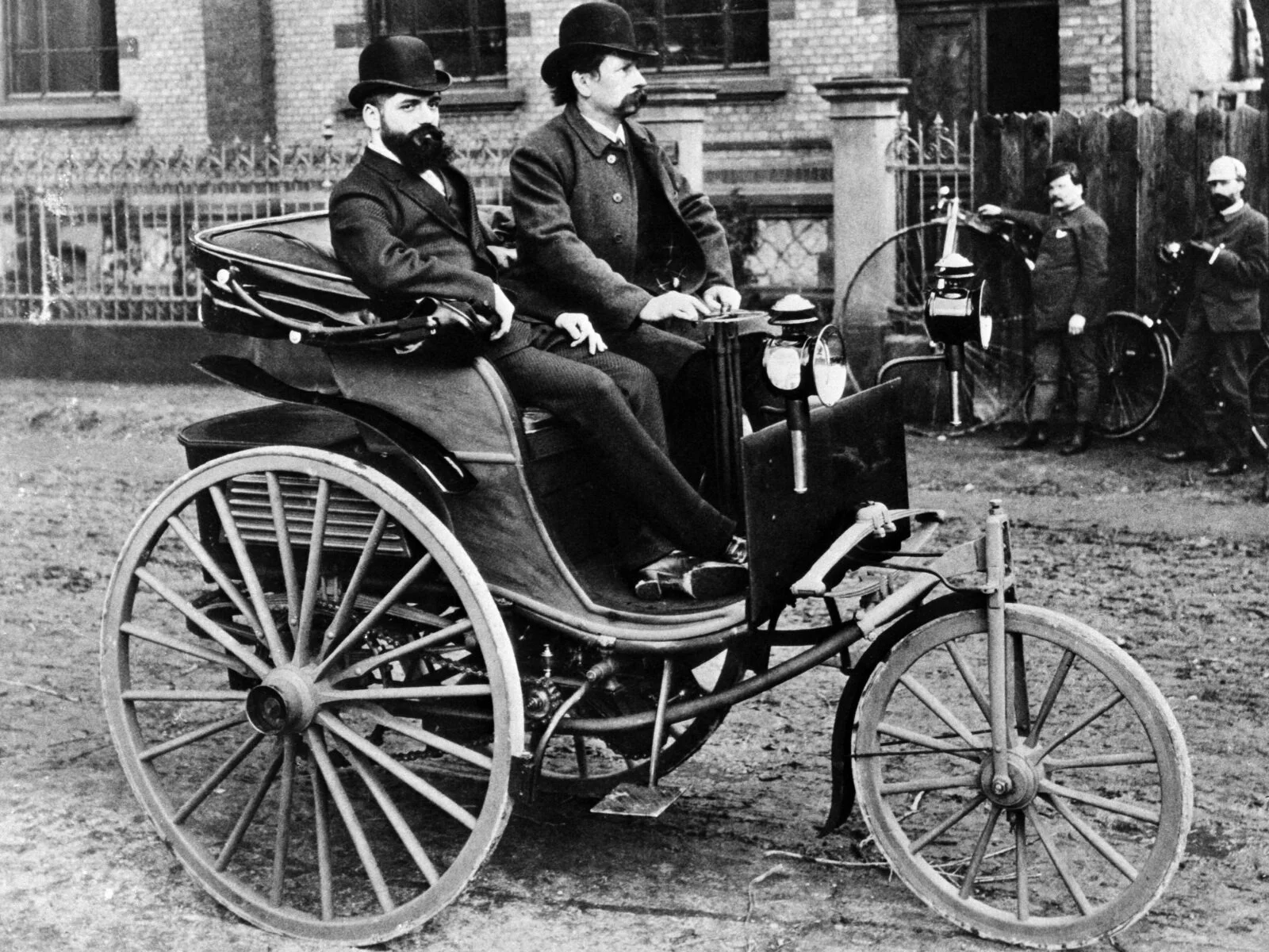 Carl Benz premier voyage en voiture
