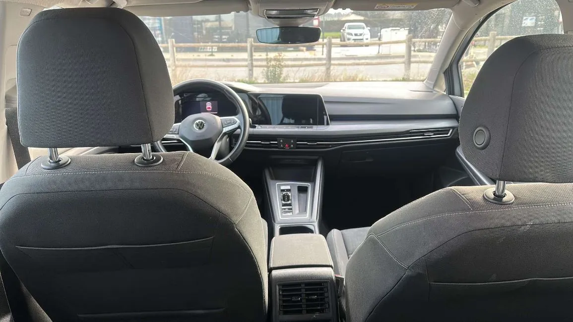 Volkswagen Golf  Image 4