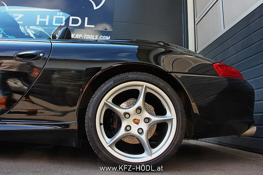 Porsche 911 Carrera Cabrio Image 9