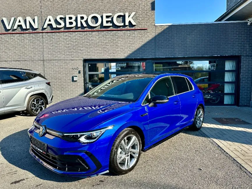 Volkswagen Golf VIII R-Line 1.5 TSi Image 1