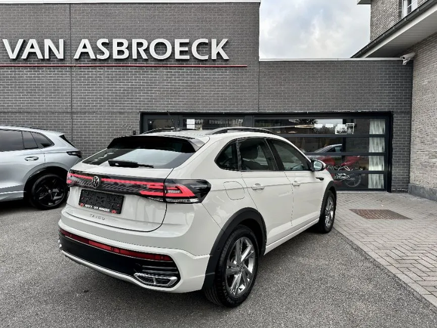 Volkswagen Taigo R-Line Image 6