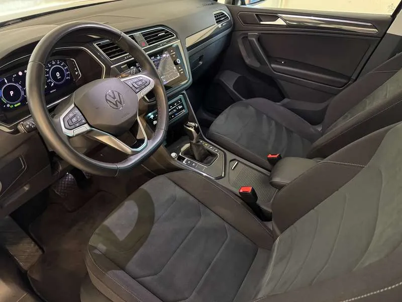 Volkswagen Tiguan 1.4 eHybrid PHEV -Elegance/Trekh/Keyless/TravelAss Image 8