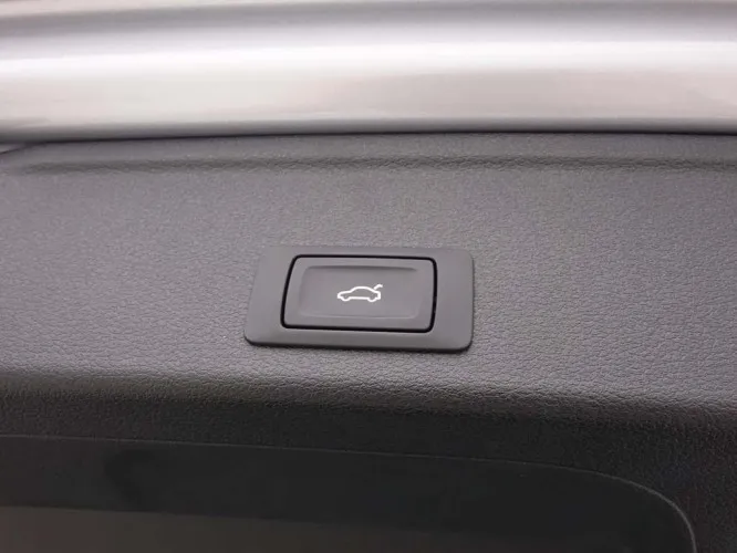 Audi A4 1.4 TFSi 150 Avant Design Edition + GPS + Xenon Image 7