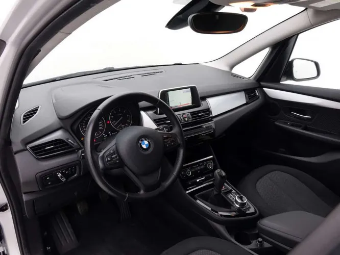 BMW 2 216d Gran Tourer + GPS Image 9