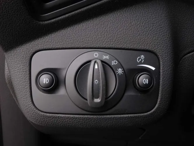 Ford Grand C-Max 2.0 TDCi 150 Poweshift Trend + GPS + Camera + Xenon Image 10