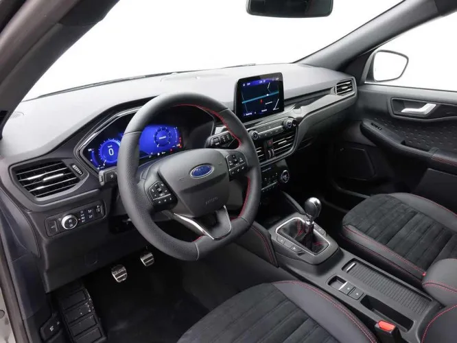 Ford Kuga 1.5 EcoBoost 150 ST-Line X + GPS + Virtual + LED Lights + ALU 18 Image 10