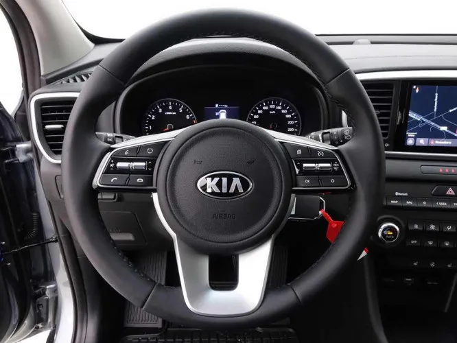 Kia Sportage 1.6 GDi 132 More + GPS + LED Lights + ALU17 Image 9