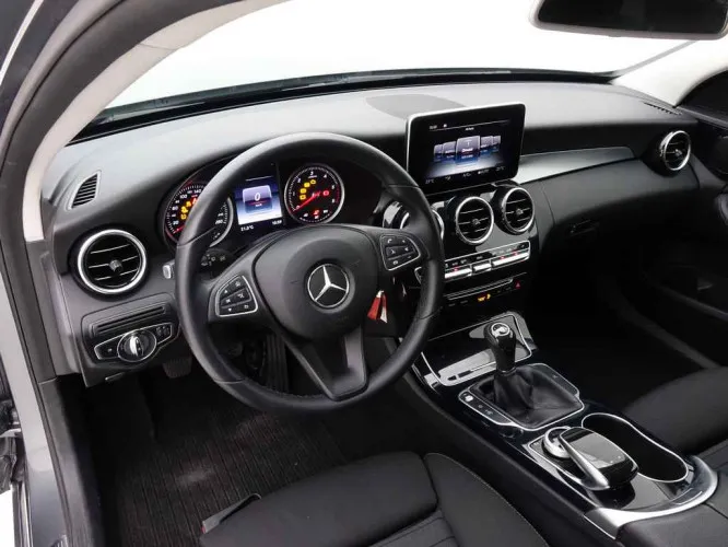 Mercedes-Benz C-Klasse C180d Break + GPS + Camera + Alu18AMG Image 9