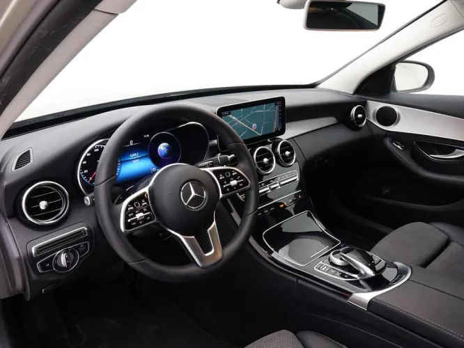 Mercedes-Benz C-Klasse C200d 9G-DCT AMG Line + Widescrn GPS + LED Lights Image 8