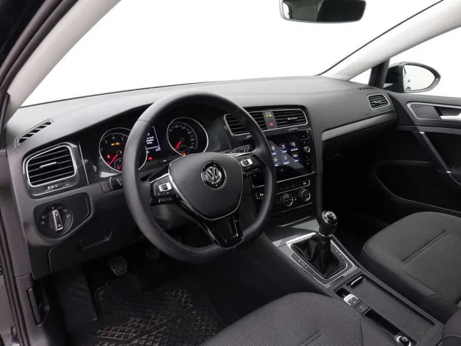 Volkswagen Golf 1.0 TSi Comfortline + GPS Image 8