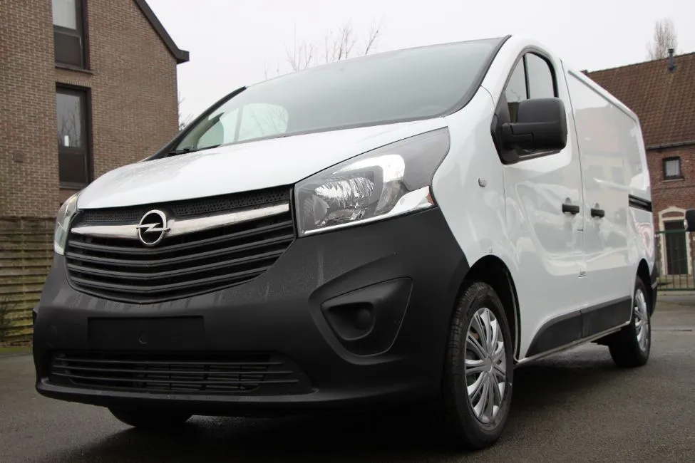 Opel Vivaro 1.6 Cdti Airco EU6 Warranty Image 1