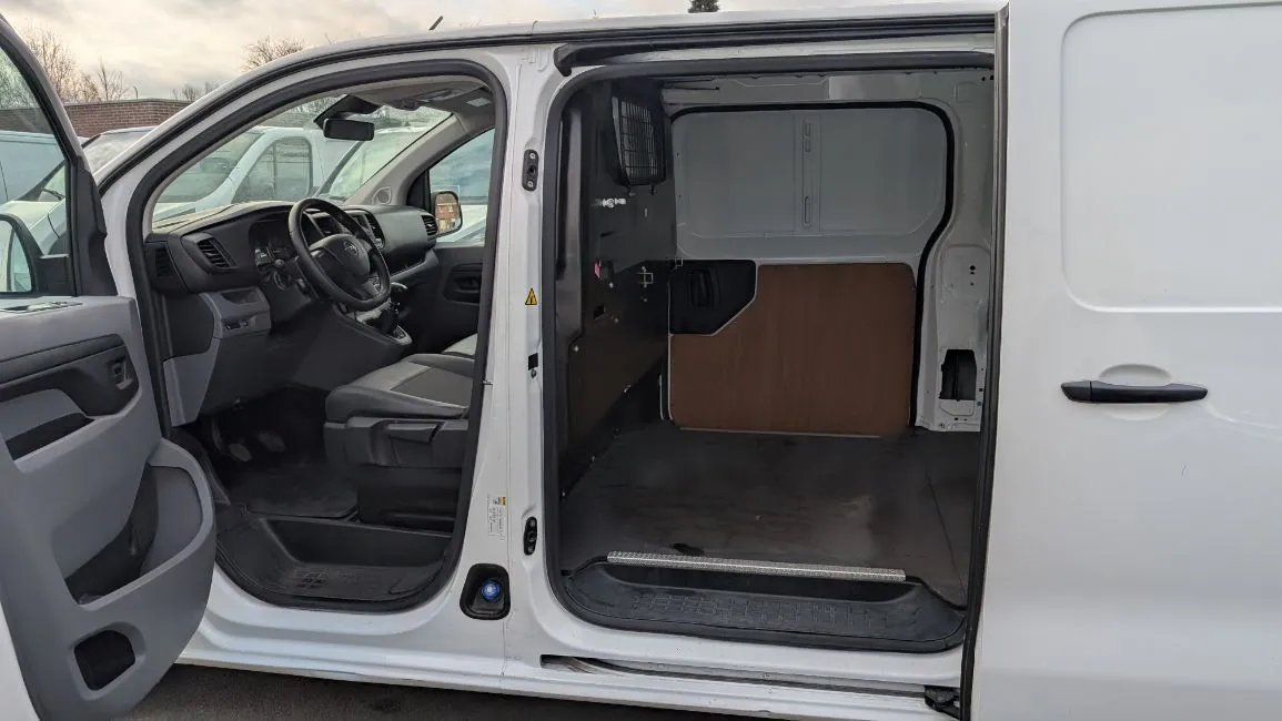 Opel Vivaro 1.5 Cdti EU6 Airco Cruise Controle Image 7