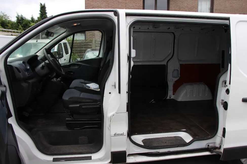 Opel Vivaro 1.6 Cdti Airco EU6 Warranty Image 6