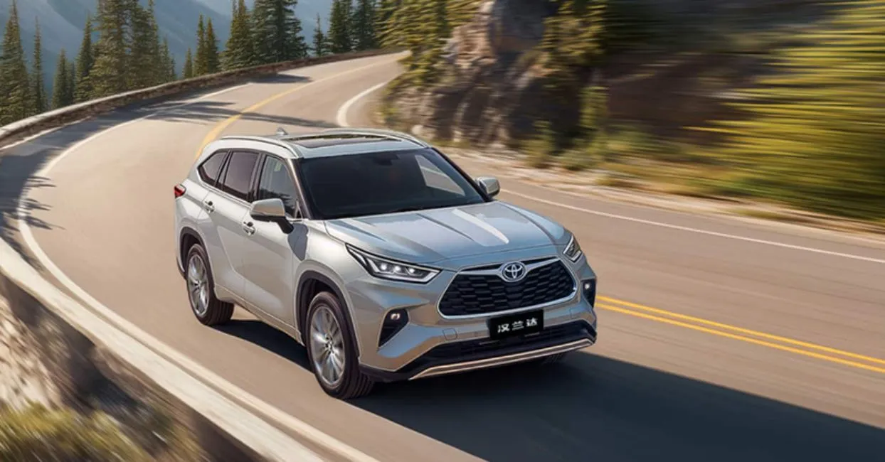 Toyota Highlander  Image 2