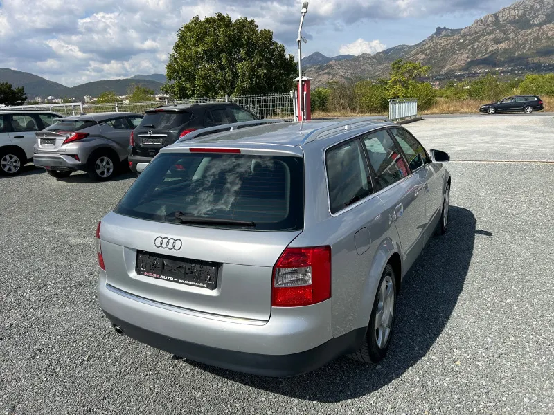 Audi A4 (KATO НОВА) Image 6