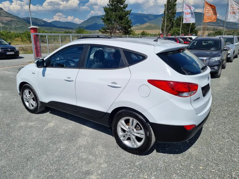 Hyundai IX35 (KATO НОВА)^(4Х4) Image 9