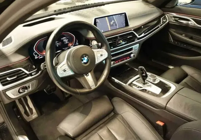 BMW 730 d xDrive M Sportpaket Image 6