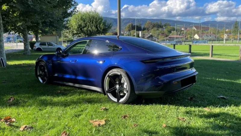 Porsche Taycan Turbo 93.4 kWh Image 5