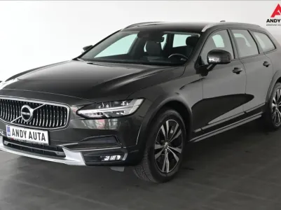 Volvo V90 2,0 D4 140kW AWD Cross Country