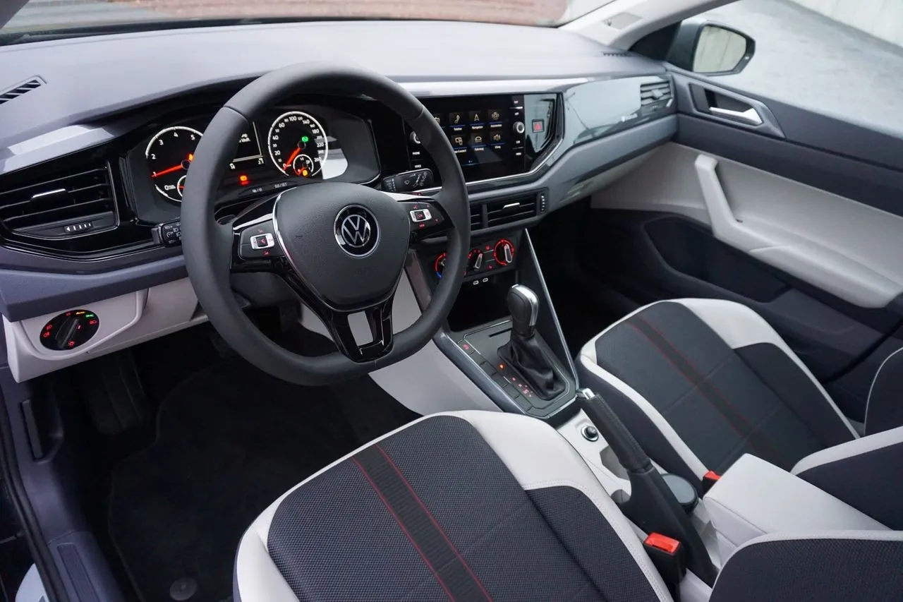 Volkswagen Polo Beats 1.0 TSI DSG Sitzheizung...  Image 8