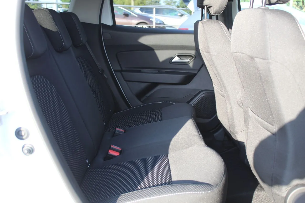 Dacia Duster 130 TCe 4x4...  Image 9