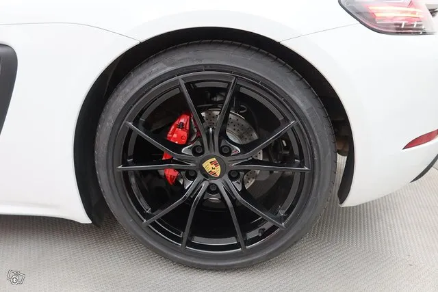 Porsche 718 Boxster S PDK - HUIPPUVARUSTEET / SPORT-PUTKISTO / SPORT-CHRONO / BOSE / TÄYSNAHAT / 20