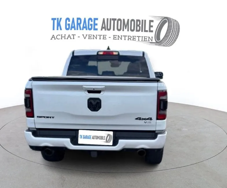 Dodge RAM Sport Image 2