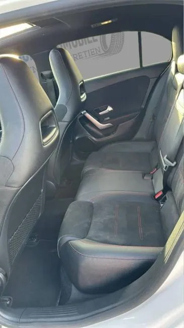 Mercedes-Benz A 220 A 200 d 150ch AMG Line Image 3