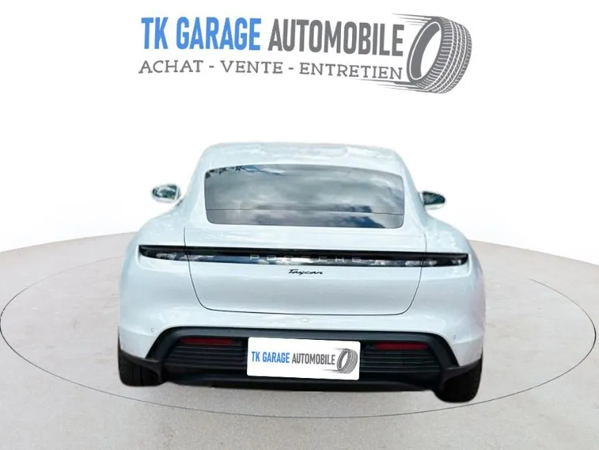 Porsche Taycan  Image 4