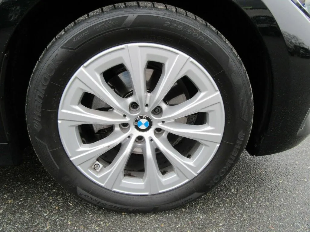 BMW Serie 3 320d 48V Touring Business Advantage Image 6