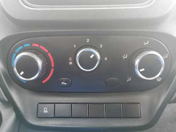 Iveco Daily 35 C 15 Image 9