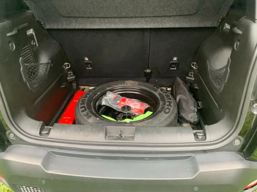 Jeep Renegade  Image 8