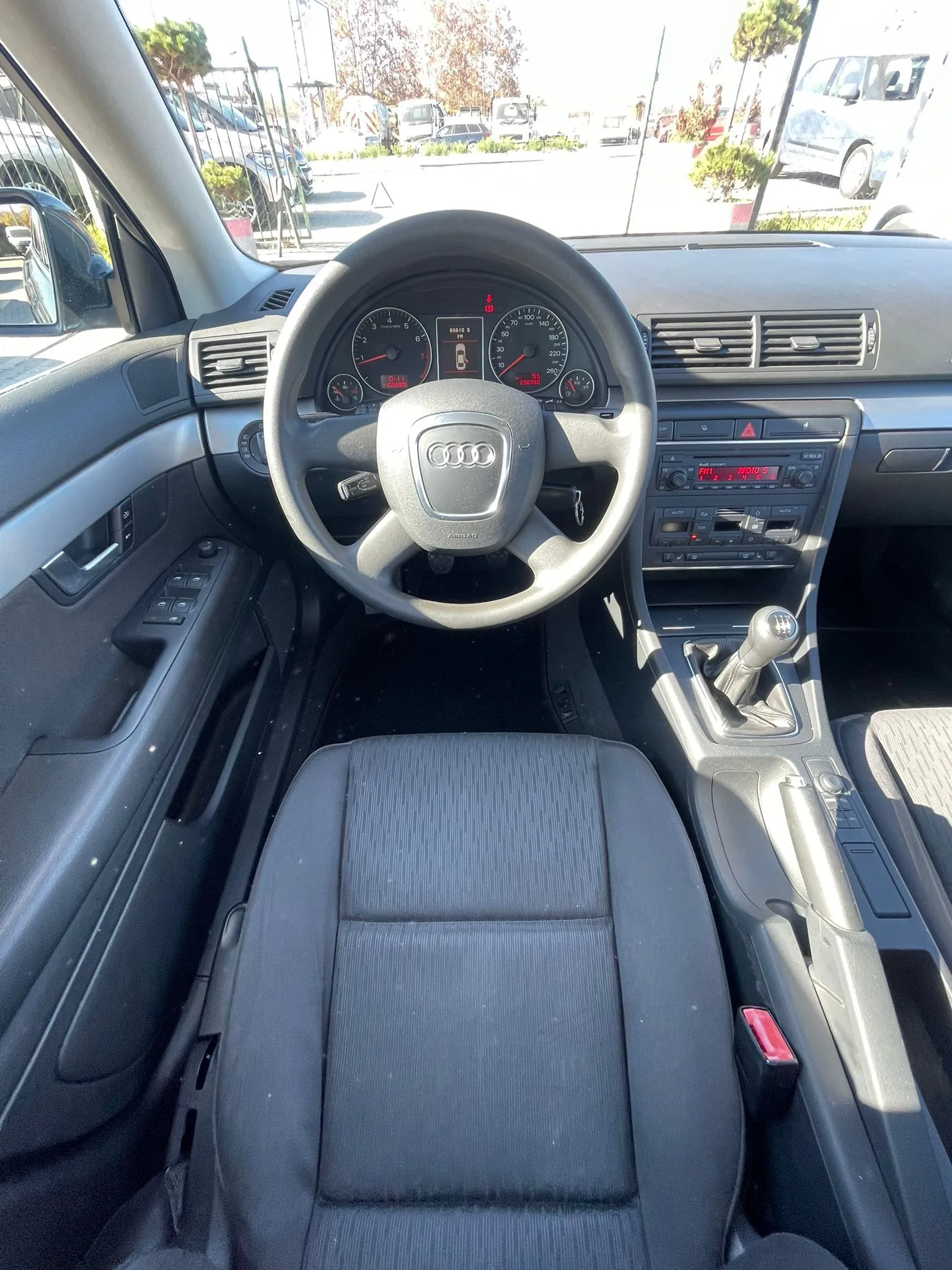 Audi A4 1.8 T Image 5
