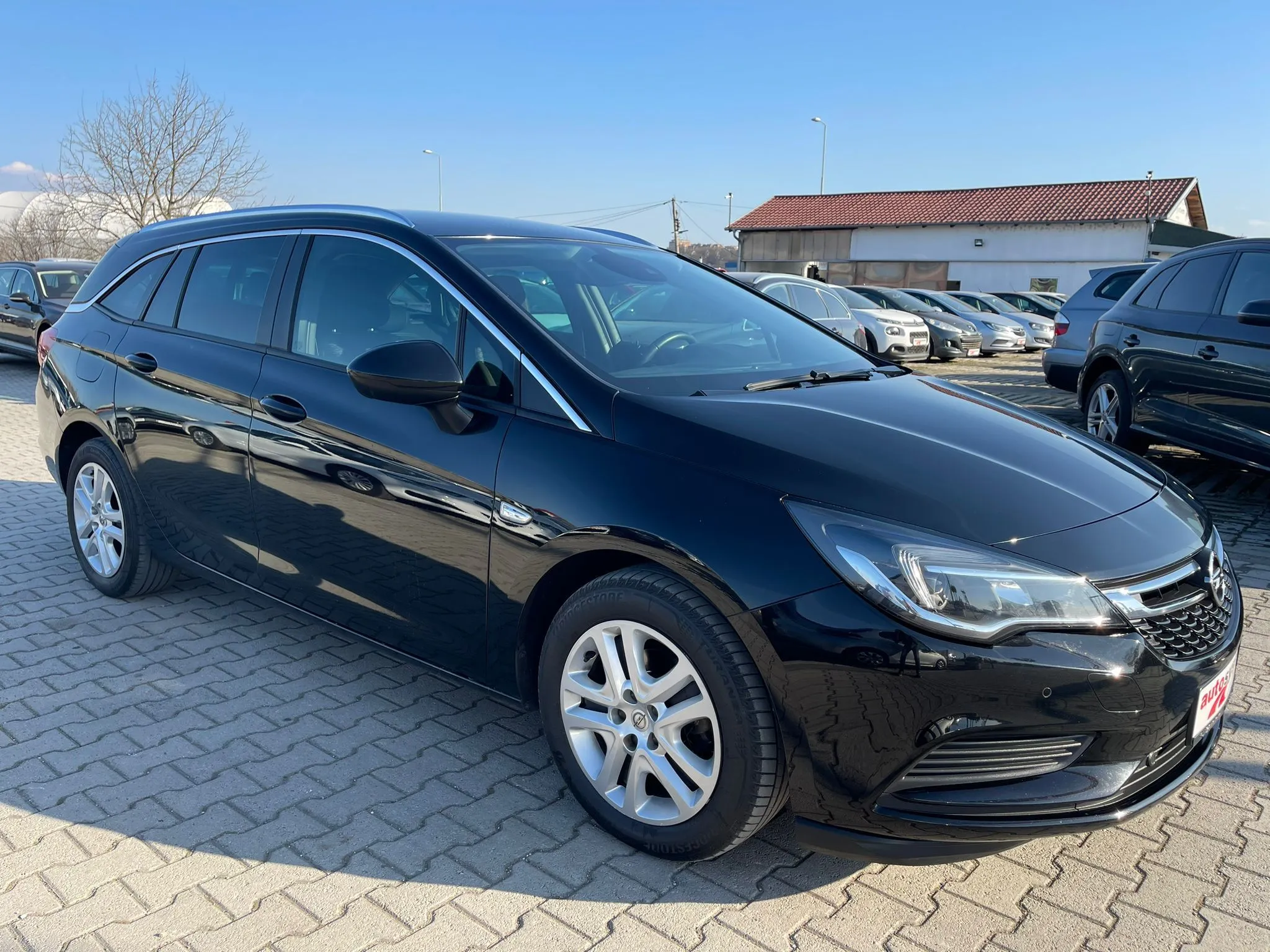 Opel Astra 1.6 CDTI Image 2