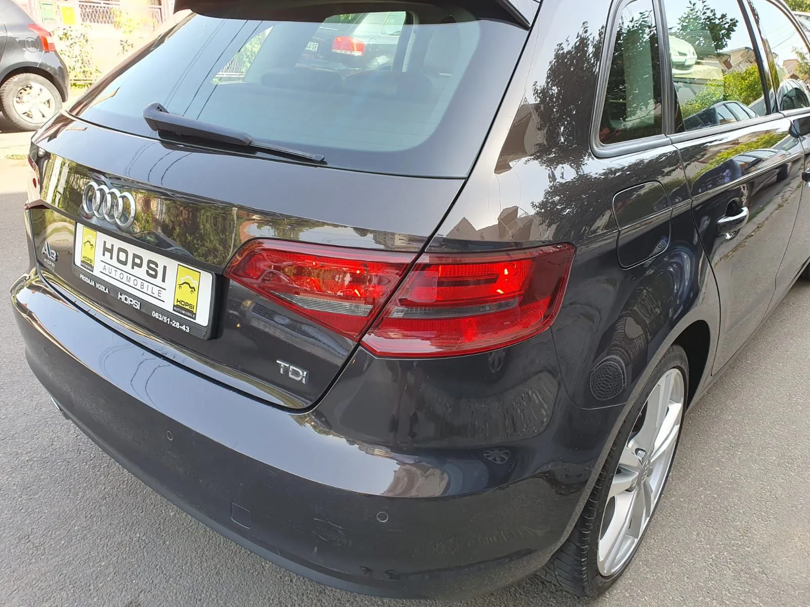 Audi A3 1.6 TDI S LINE 105 KS Image 8