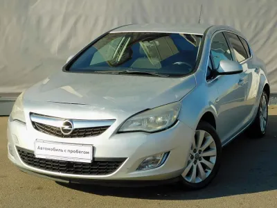 Opel Astra 