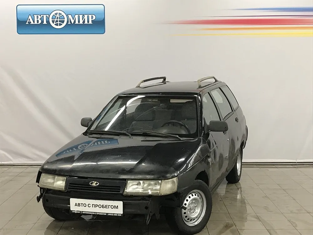 Lada 2111  Image 1