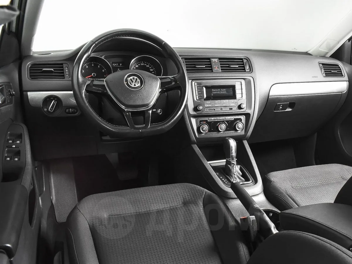 Volkswagen Jetta  Image 6
