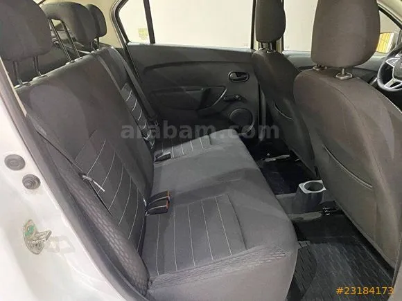 Renault Clio 1.5 BlueDCI Joy Image 10