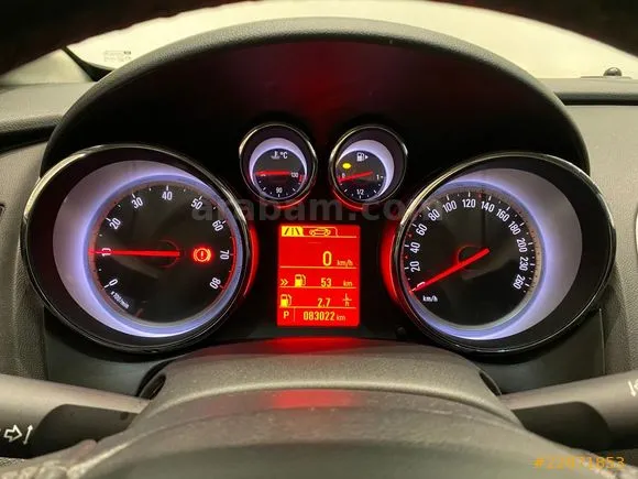 Opel Astra 1.4 T Edition Plus Image 9