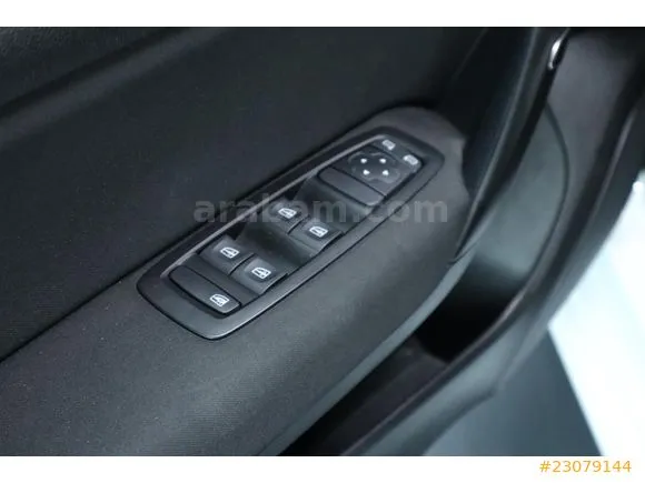 Renault Megane 1.5 dCi Touch Image 9