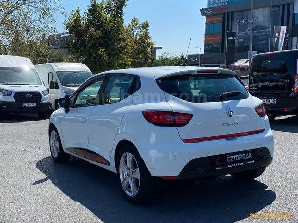 Renault Clio 1.2 Touch Image 9