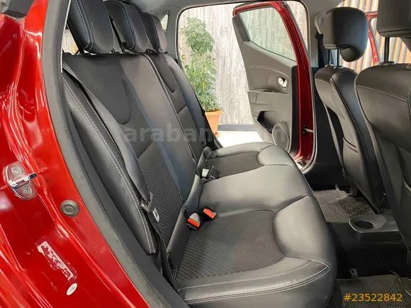 Renault Clio 1.5 dCi Icon Image 9