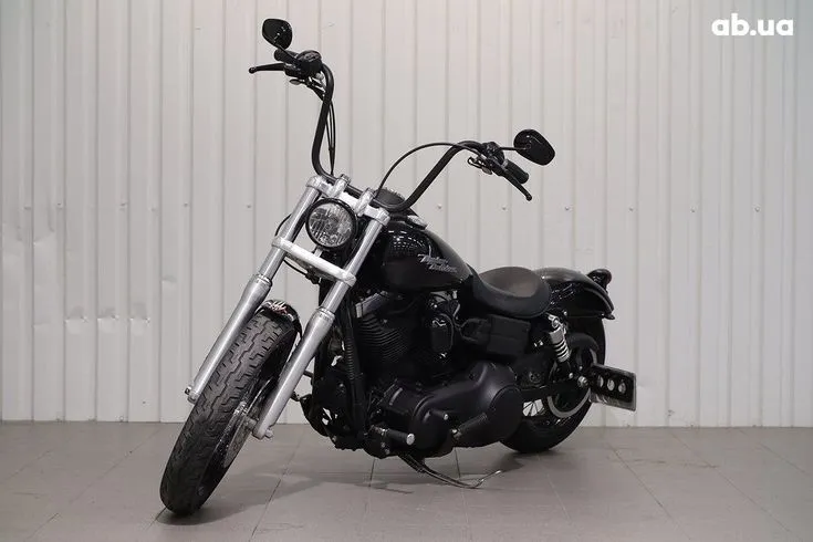 Harley-Davidson Dyna  Image 7