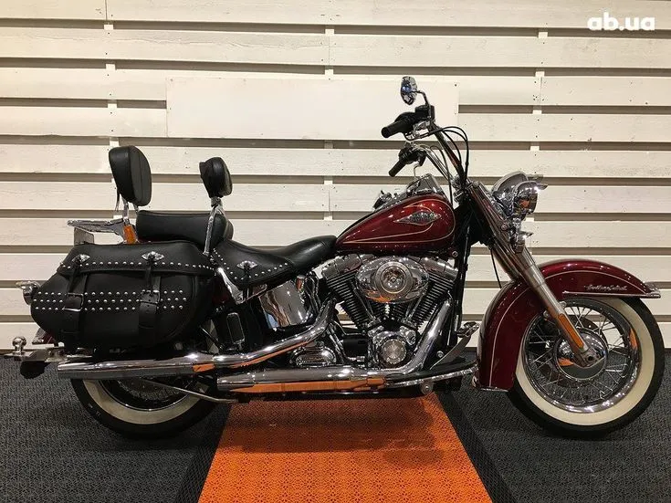 Harley-Davidson FLSTC  Image 8