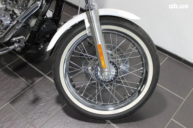 Harley-Davidson FXDC  Image 7