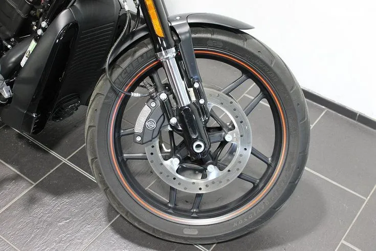 Harley-Davidson VRSCDX  Image 8